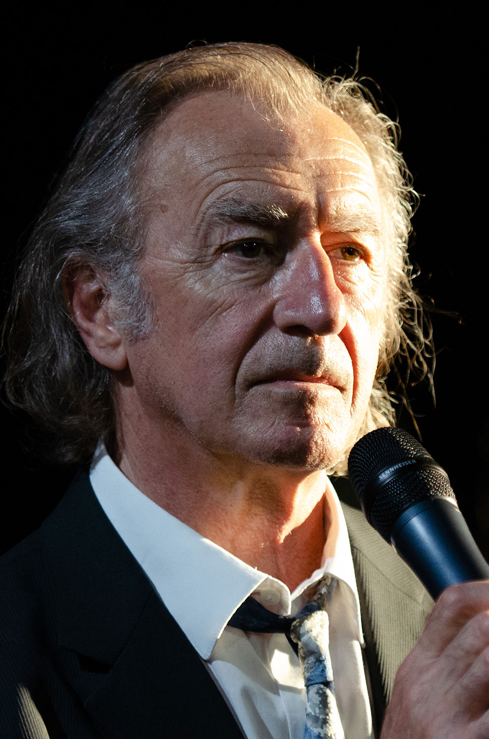 1-LES-ENCHANTEURS---©karineletellier